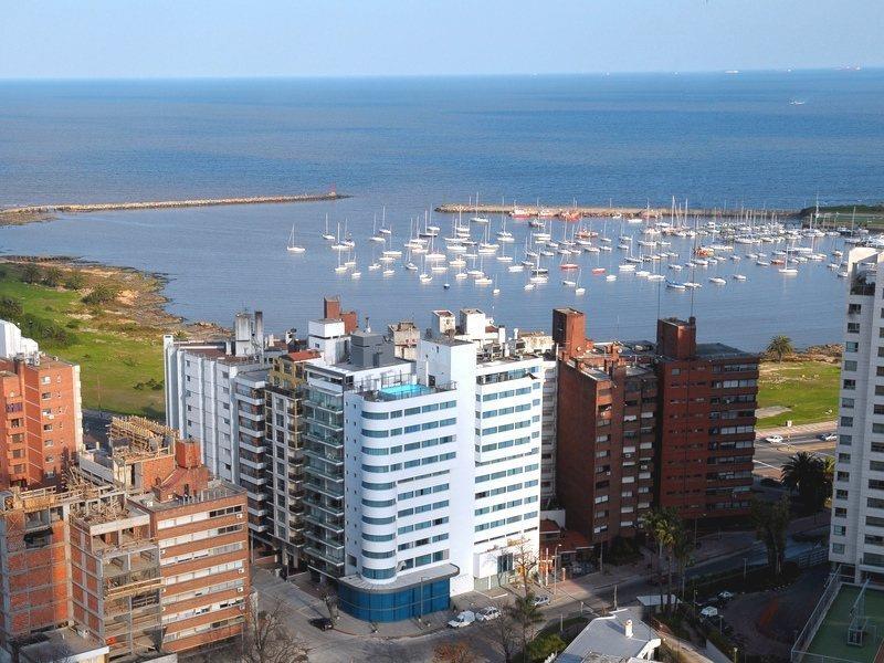 Palladium Business Hotel Монтевидео Экстерьер фото